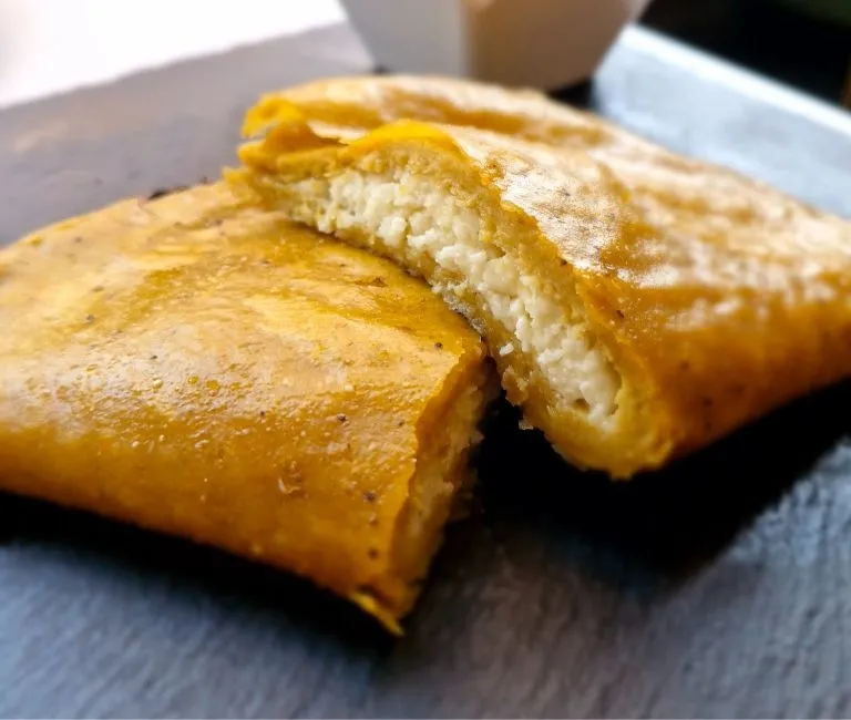 EMPANADA DE VERDE